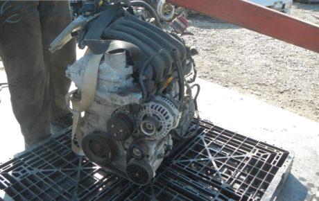 Nissan ENGINE HR15 NO(28)